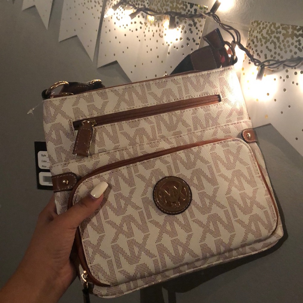Brand new bag. - Picture 1 of 1